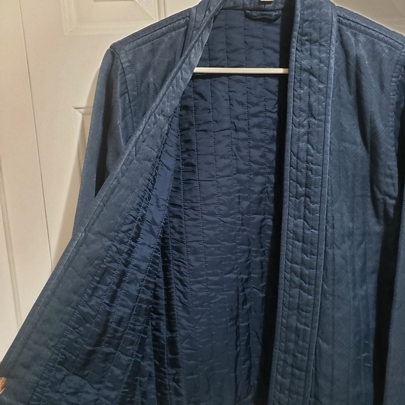 ARITZIA Golden by TNA Quilted Harmon Kimono Jacket Size Small - Picture 9 of 10